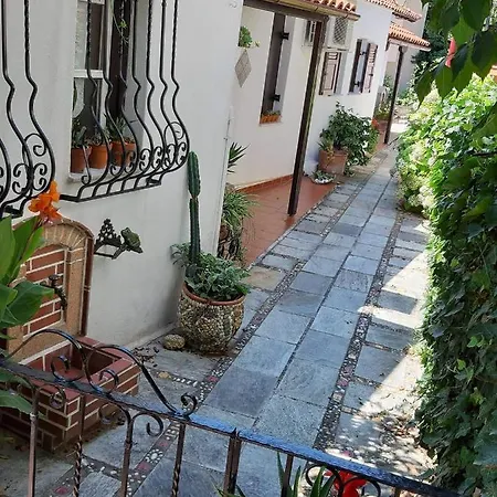 εξοχικό με μαγευτική θέα στον άγιο ιωάννη πηλίου Ferienhaus Áyios Dhimítrios